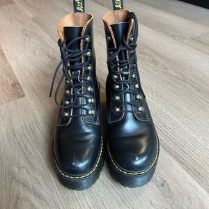 Dr. Martens Leona Women’s Vintage Smooth Leather Heeled Boots